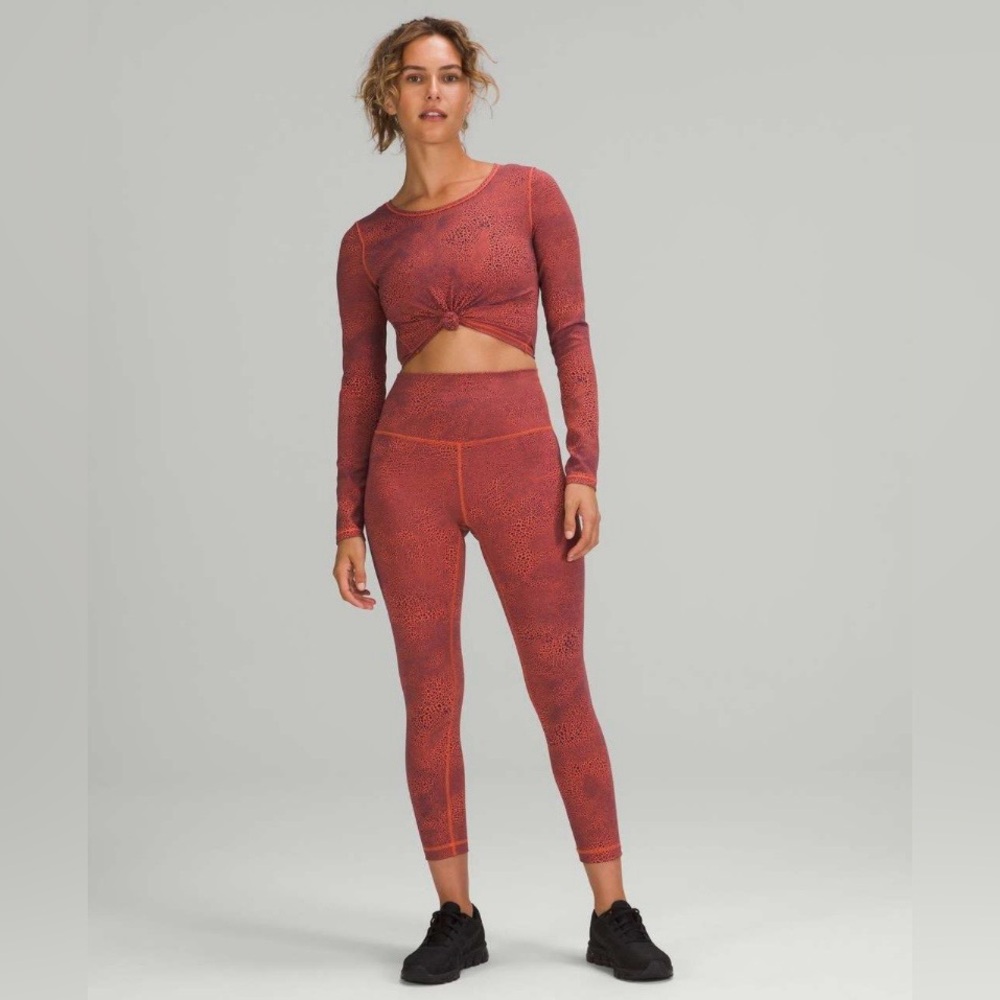 Lululemon Wunder Train Cropped Long Sleeve Shirt, Crackle Glaze Vintage Orange 6 - Picture 3 of 12